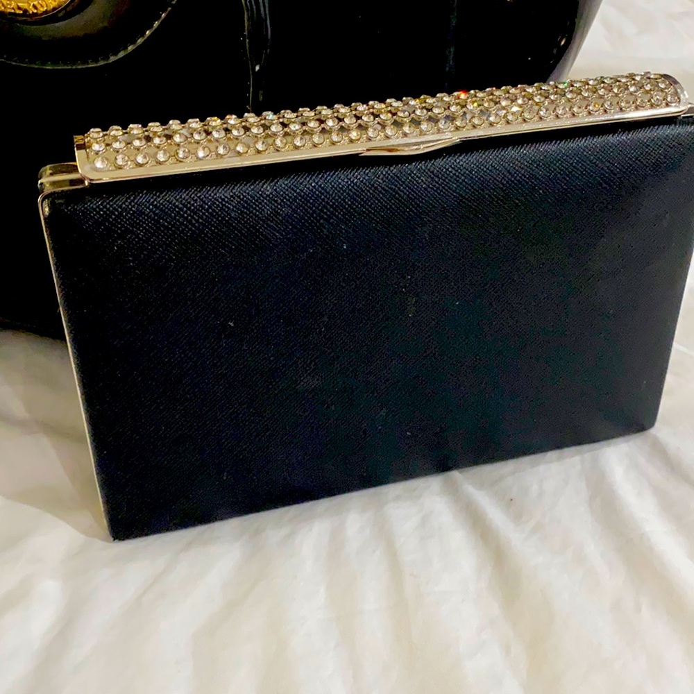 Hand bag